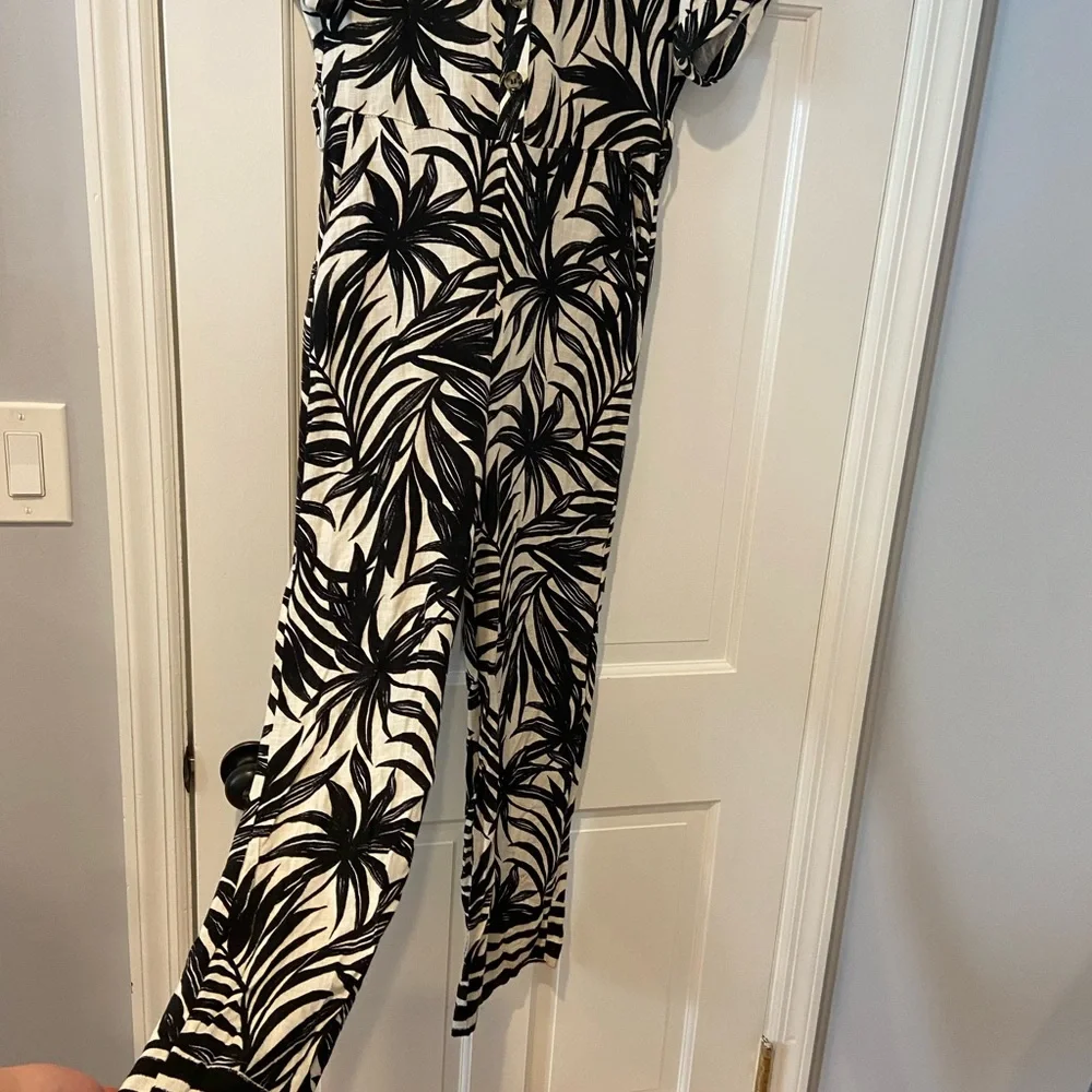 ZARA Black & Cream Palm Print Linen Jumpsuit | Size Small